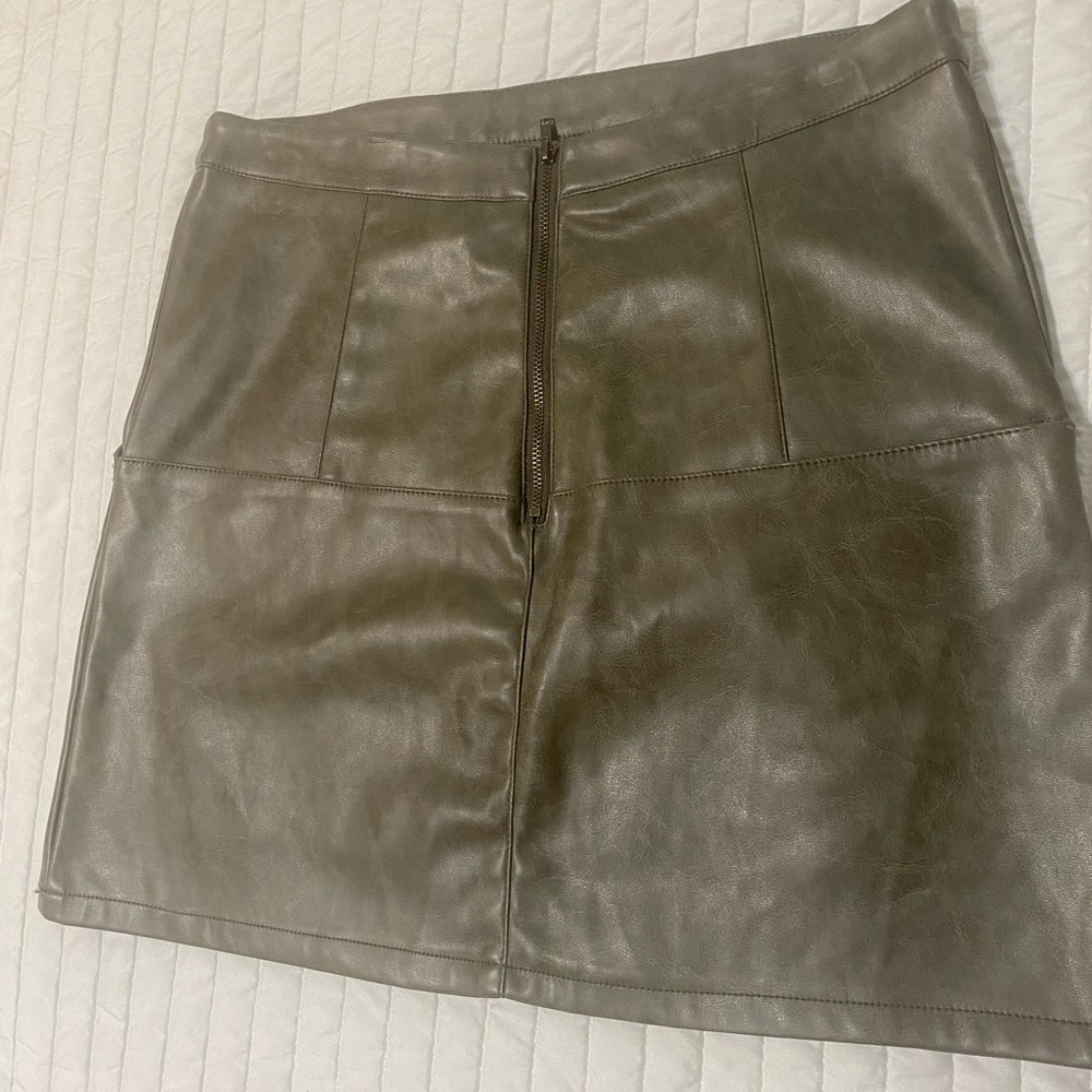 Windsor  leather olive green Mini Skirt